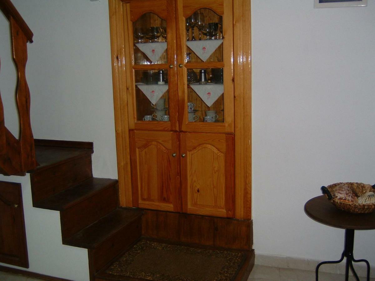 Yiayia'S Home Chalki Town المظهر الخارجي الصورة